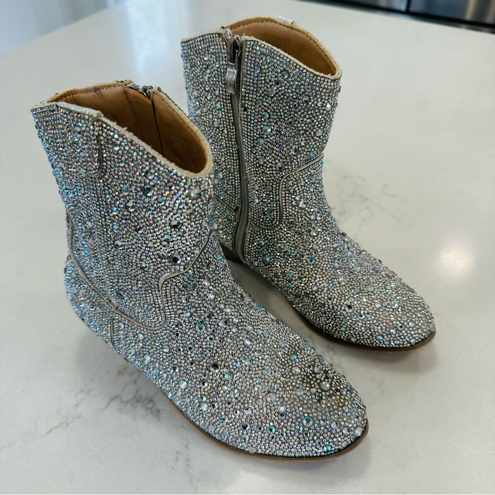 Badgley Mischka Silver Rhinestone Kids Western Boots For Taylor Swift Party